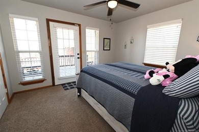 NEW REDUCED PRICE! Turn-Key Lakeview Property Near Lake - photo 30