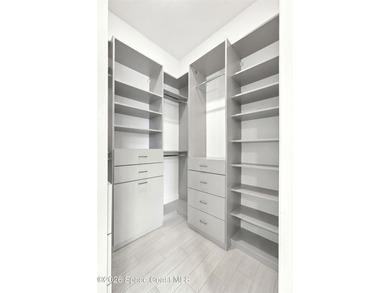 Model-inspired 3 bedroom + flex room, 3 full baths, 3 car garage - photo 33