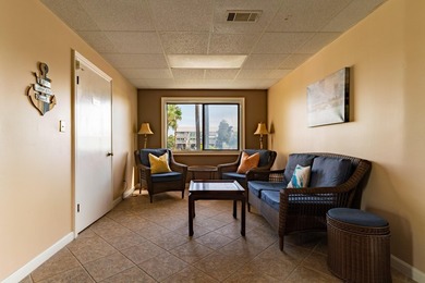 Destin boat lovers paradise with this 2 bed/2 bath recently - photo 38