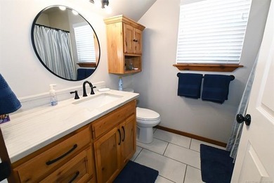 NEW REDUCED PRICE! Turn-Key Lakeview Property Near Lake - photo 42