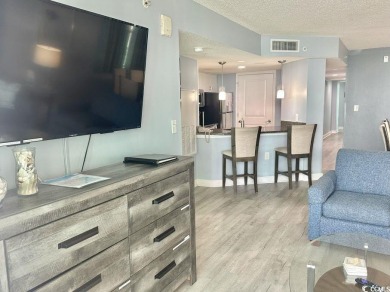 Spacious 3BR/3BA OCEANFRONT inside corner unit with lots of