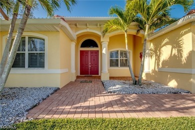 A dream-come-true custom Designer home on canal across from 9th - photo 3