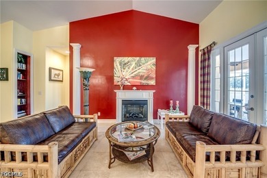A dream-come-true custom Designer home on canal across from 9th - photo 5