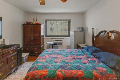 Welcome to oceanfront living at its finest! This beautifully - photo 19