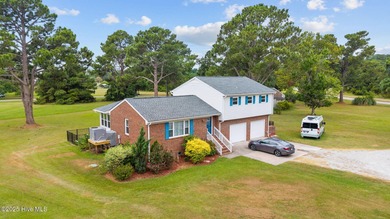 Neuse River Home For Sale in Oriental North Carolina