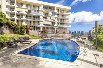 Stunning, panoramic views of the ocean and Honolulu city skyline - photo 22