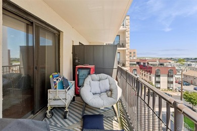 Welcome to oceanfront living at its finest! This beautifully - photo 25