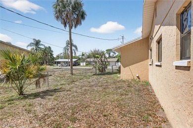 This charming North Fort Myers River Bend subdivision home - photo 31