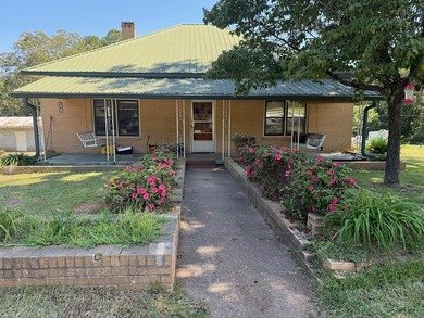 (private lake, pond, coastal) Home Sale Pending in Manchester Georgia