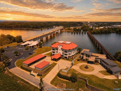 Elegantly appointed condo with breathtaking views of Pickwick - photo 1