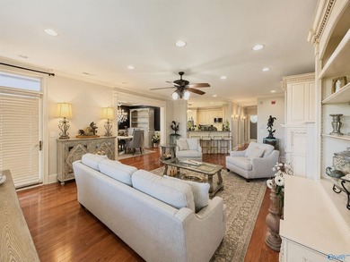 Elegantly appointed condo with breathtaking views of Pickwick - photo 6