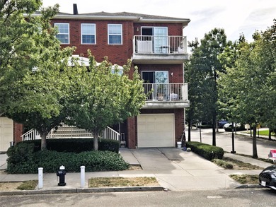 (private lake, pond, coastal) Condo Sale Pending in College Point New York