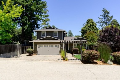 Absolutely spectacular Craftsman-style home on a quiet lane in - photo 12