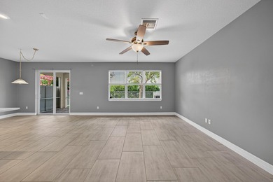 Beautiful, open, bright, immaculate move in ready 3/2 1/2 - photo 12