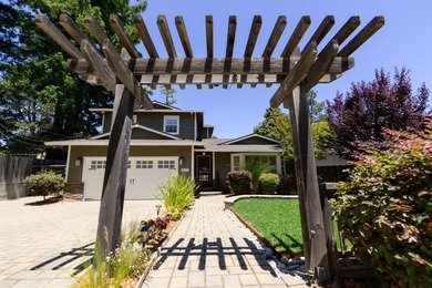 Absolutely spectacular Craftsman-style home on a quiet lane in - photo 14