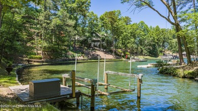 Located in Windermere West, this 5 bed, 4.5 bath lakefront home - photo 25