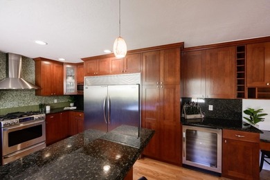 Absolutely spectacular Craftsman-style home on a quiet lane in - photo 31
