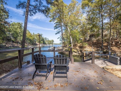 Located in Windermere West, this 5 bed, 4.5 bath lakefront home - photo 33