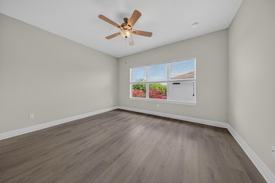 Beautiful, open, bright, immaculate move in ready 3/2 1/2 - photo 34