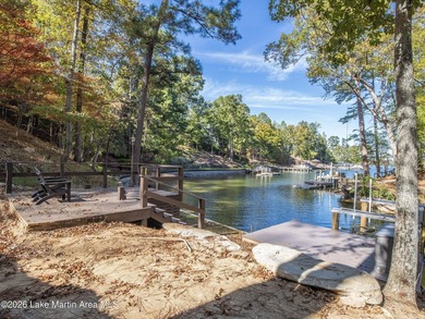 Located in Windermere West, this 5 bed, 4.5 bath lakefront home - photo 35