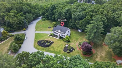 Beautifully maintained Colonial set on a manicured one-acre - photo 41