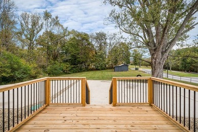 Welcome to your dream home! Fully renovated home situated on - photo 41