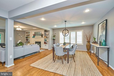 SEE AGENT REMARKS ** Welcome to a breathtaking Fitzgerald model - photo 10
