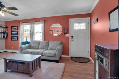 Welcome to 6 Linton Court, a beautifully maintained 2-bedroom - photo 5