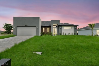 Cape Coral Lakes Area Home Sale Pending in Cape Coral Florida