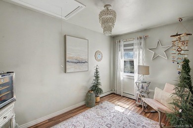 Welcome to 64 Sweetbriar Dr in Mastic - a spacious 6-bedroom - photo 19