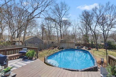 Welcome to 64 Sweetbriar Dr in Mastic - a spacious 6-bedroom - photo 24