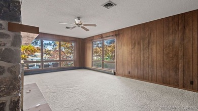 You read that right-a lake home on Horseshoe Bend with a garage - photo 39