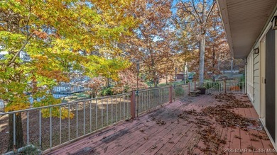 You read that right-a lake home on Horseshoe Bend with a garage - photo 46