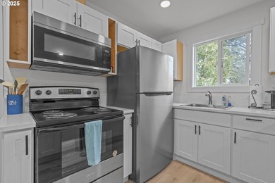 Recently renovated single-level home located a short walk from - photo 12