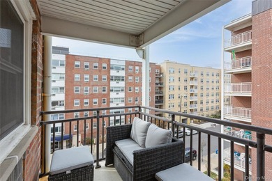 Experience the ultimate coastal lifestyle in this rare - photo 18