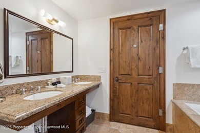 2024 renovations completed (including new decor, furniture - photo 20