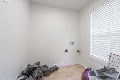 Recently renovated single-level home located a short walk from - photo 20