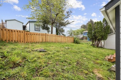 Recently renovated single-level home located a short walk from - photo 21