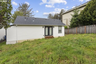 Recently renovated single-level home located a short walk from - photo 23