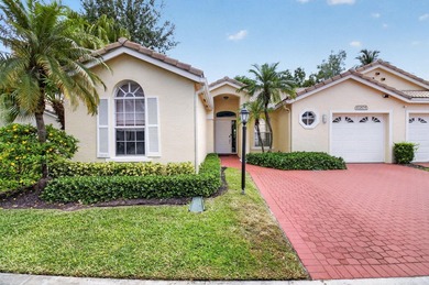 Rare corner-unit 3BR/2BA villa in Boca Country Club - No - photo 2