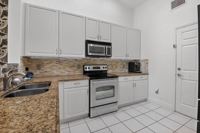 Rare corner-unit 3BR/2BA villa in Boca Country Club - No - photo 10