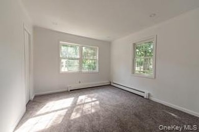 Welcome to this beautifully updated 3-bedroom, 1-bath home - photo 5