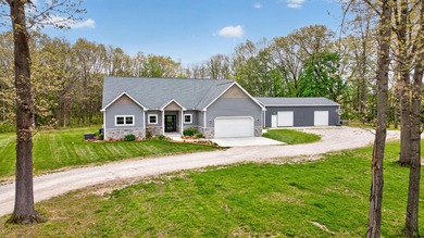 (private lake, pond, creek) Home Active Under Contract in Jackson Michigan