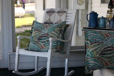 Escape to your own lakeside retreat with this beautifully - photo 11