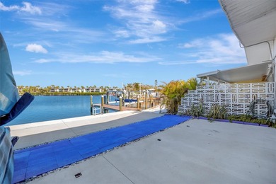Waterfront opportunity awaits on Anna Maria Island! Discover the - photo 11