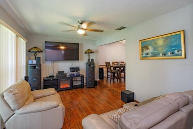 Wekiva Hills - 4 Bedroom (split plan), 2 baths, Kitchen, Baths - photo 4