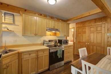 Escape to your own lakeside retreat with this beautifully - photo 18