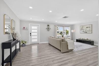 Beautifully updated and move-in ready 3-Bed 2-Bath Residence - photo 7