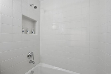 1820 Coast Blvd - photo 29