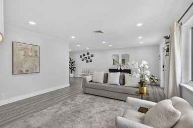 Beautifully updated and move-in ready 3-Bed 2-Bath Residence - photo 10